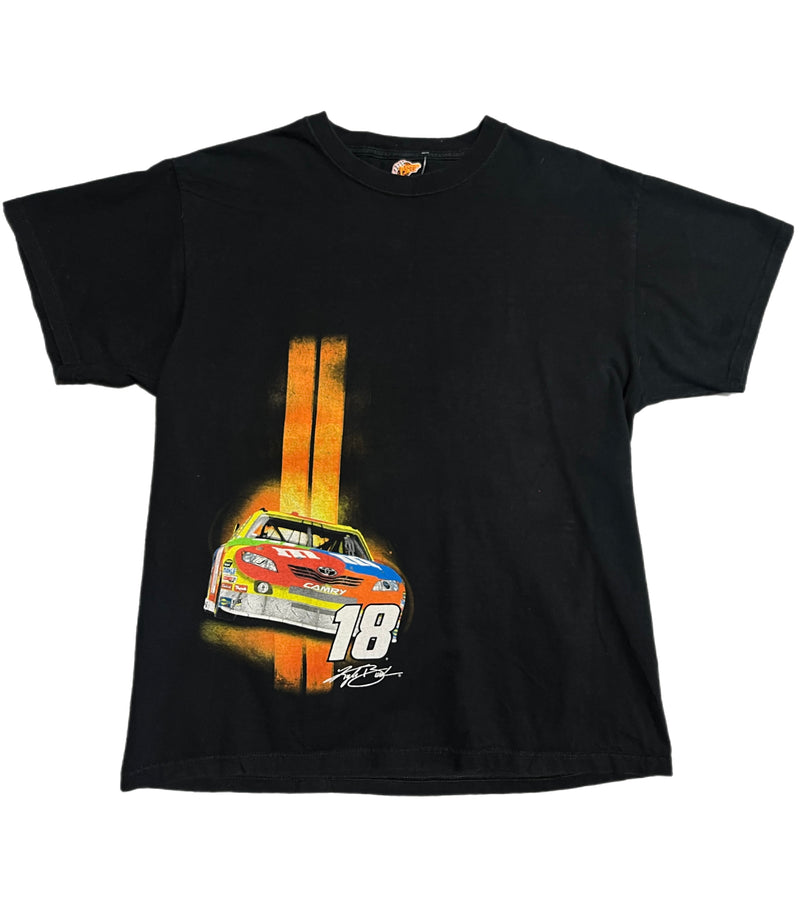 (M) Vintage NASCAR Racing Kyle Busch M&M T-Shirt